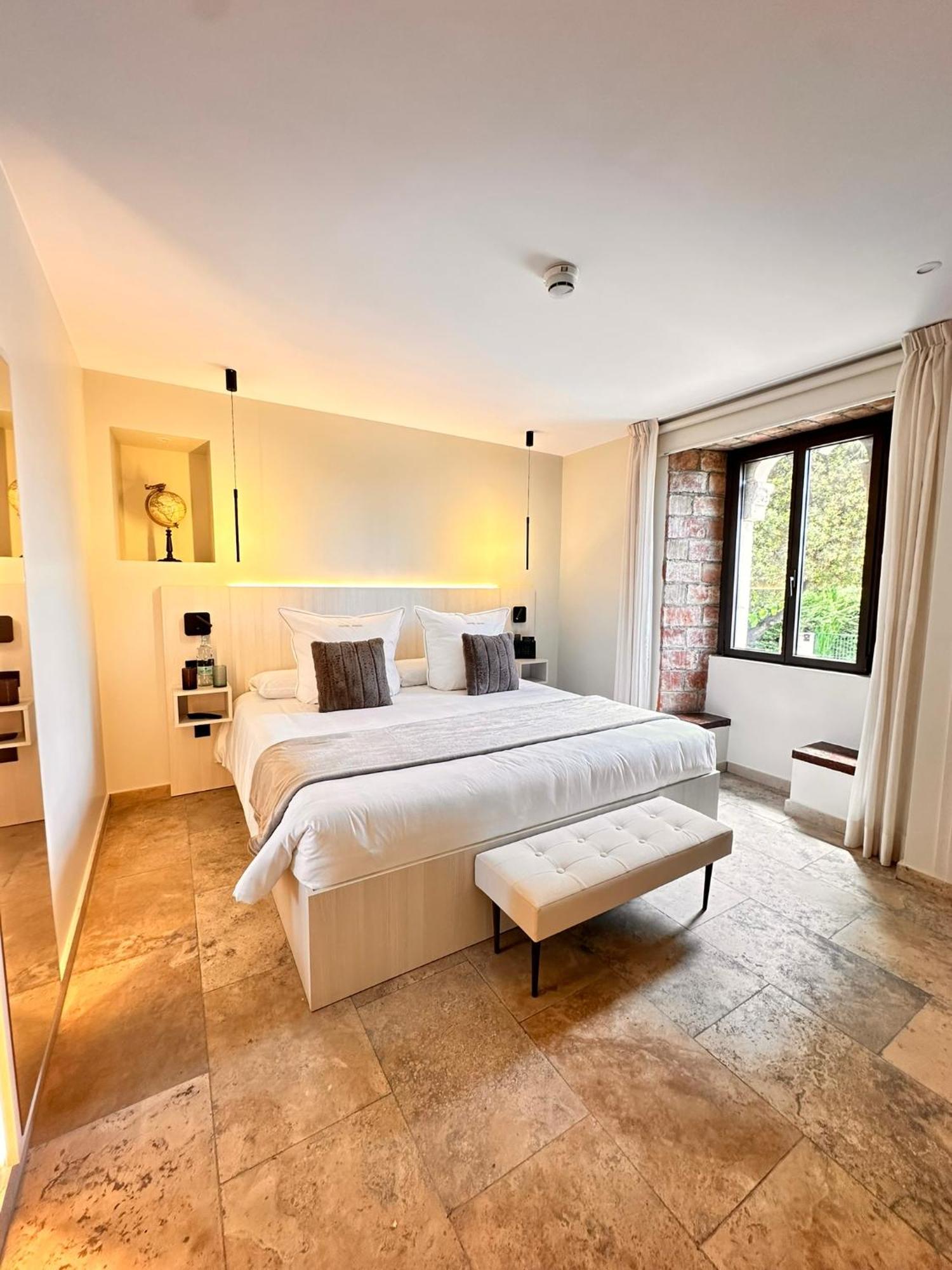 Boutique Hotel Comtal Empuries Roses Ngoại thất bức ảnh