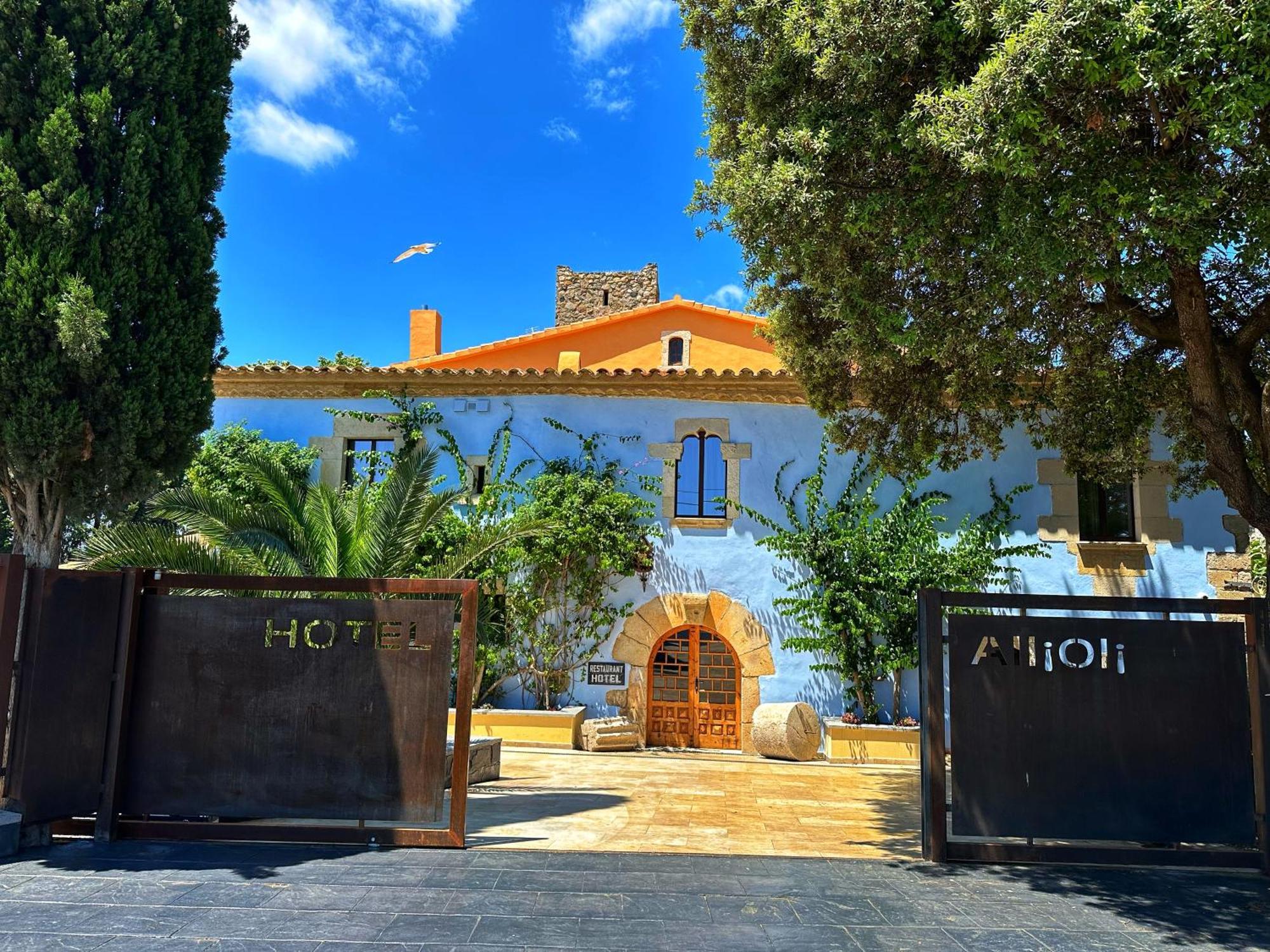 Boutique Hotel Comtal Empuries Roses Ngoại thất bức ảnh
