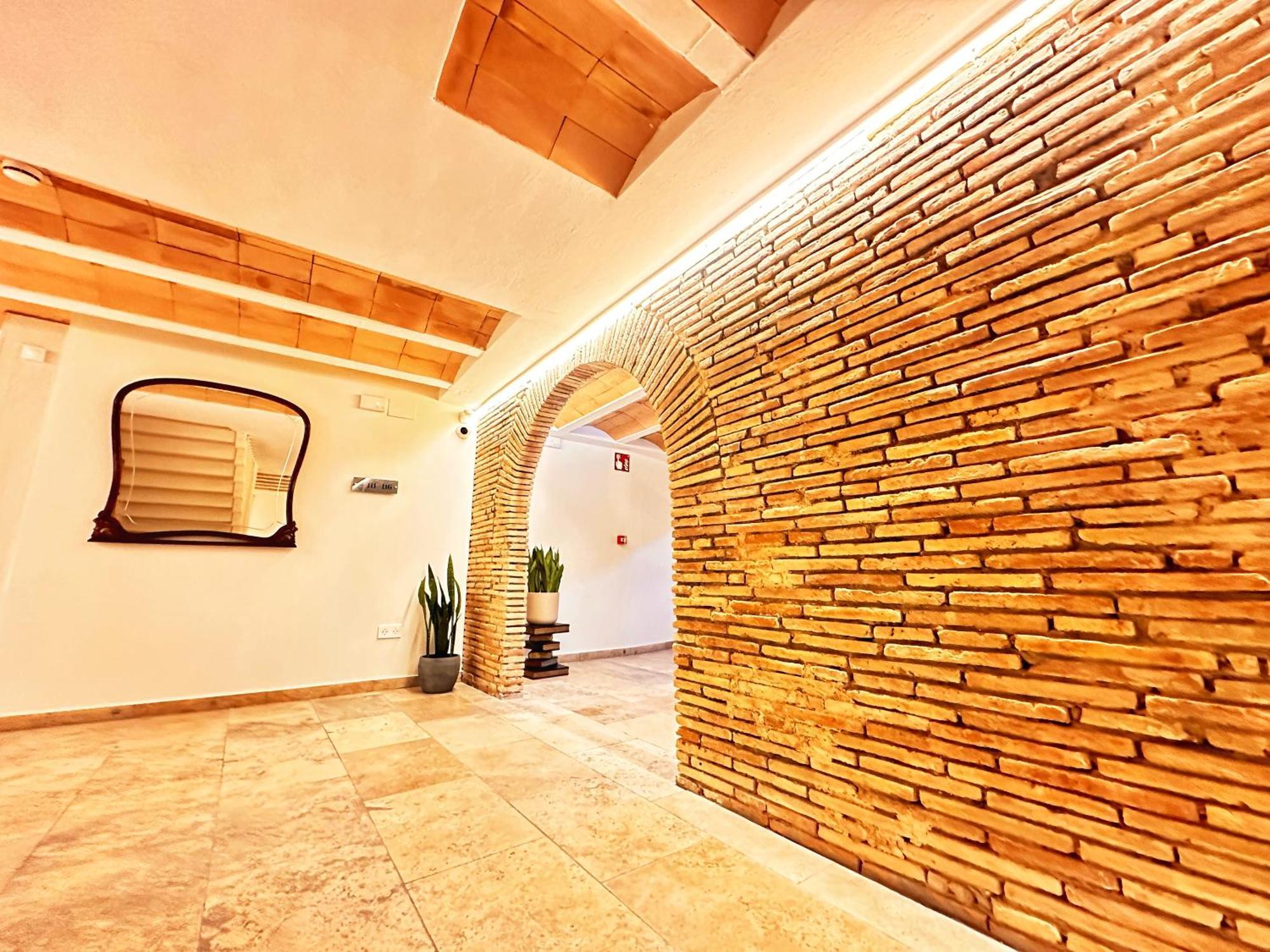 Boutique Hotel Comtal Empuries Roses Ngoại thất bức ảnh