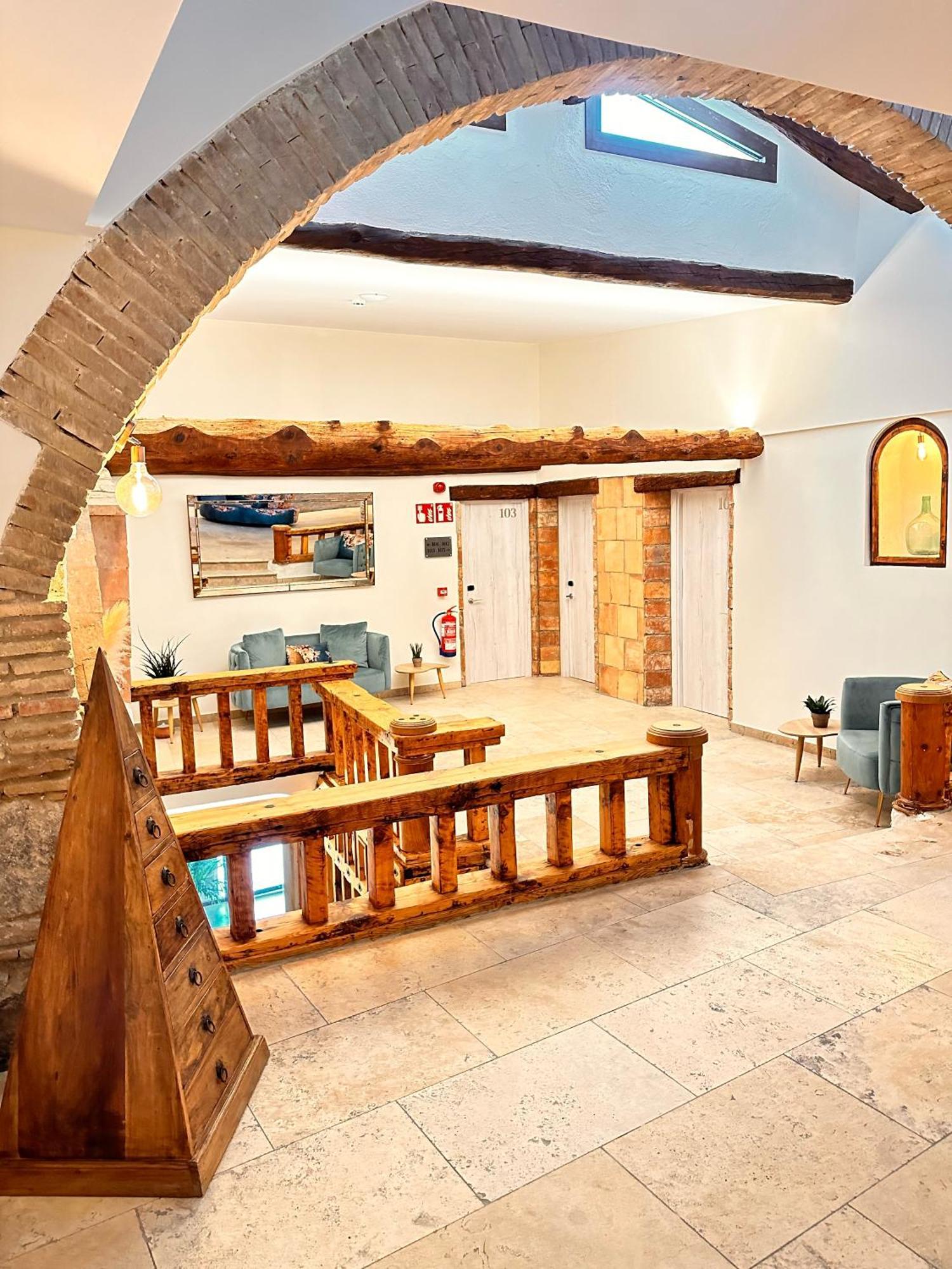 Boutique Hotel Comtal Empuries Roses Ngoại thất bức ảnh