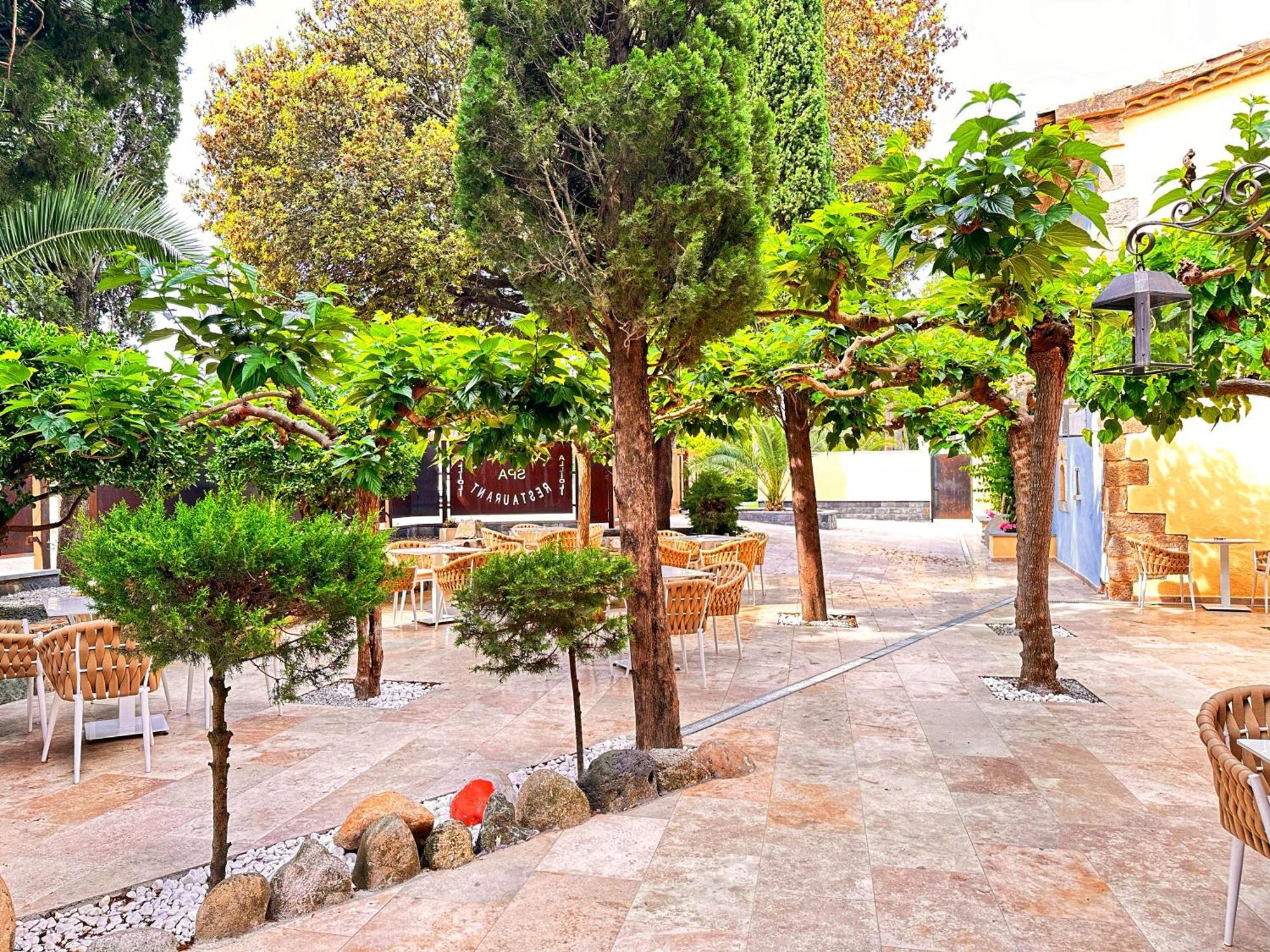 Boutique Hotel Comtal Empuries Roses Ngoại thất bức ảnh