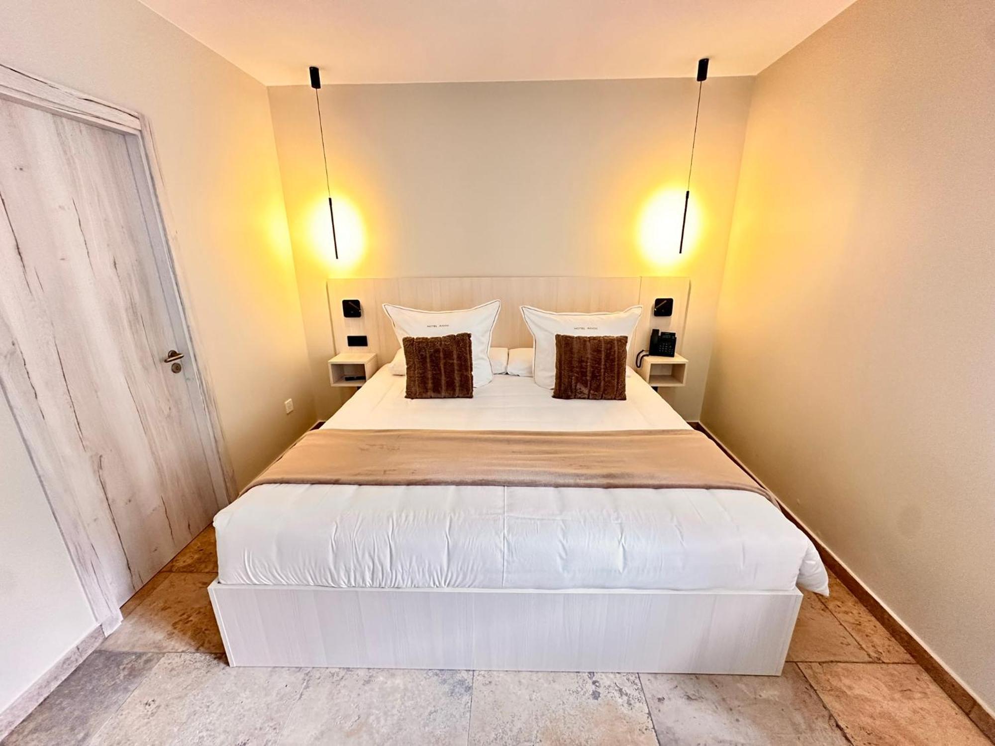 Boutique Hotel Comtal Empuries Roses Ngoại thất bức ảnh